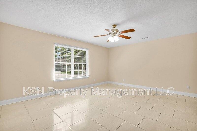 House for rent at 7331 Leghorn St, Savannah, GA 31406