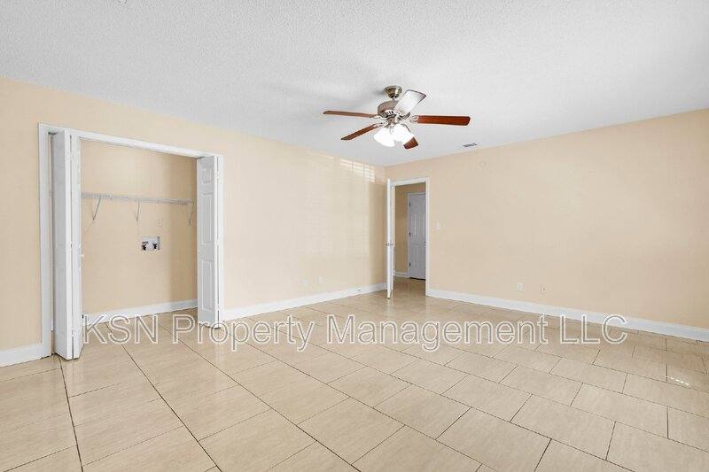 House for rent at 7331 Leghorn St, Savannah, GA 31406