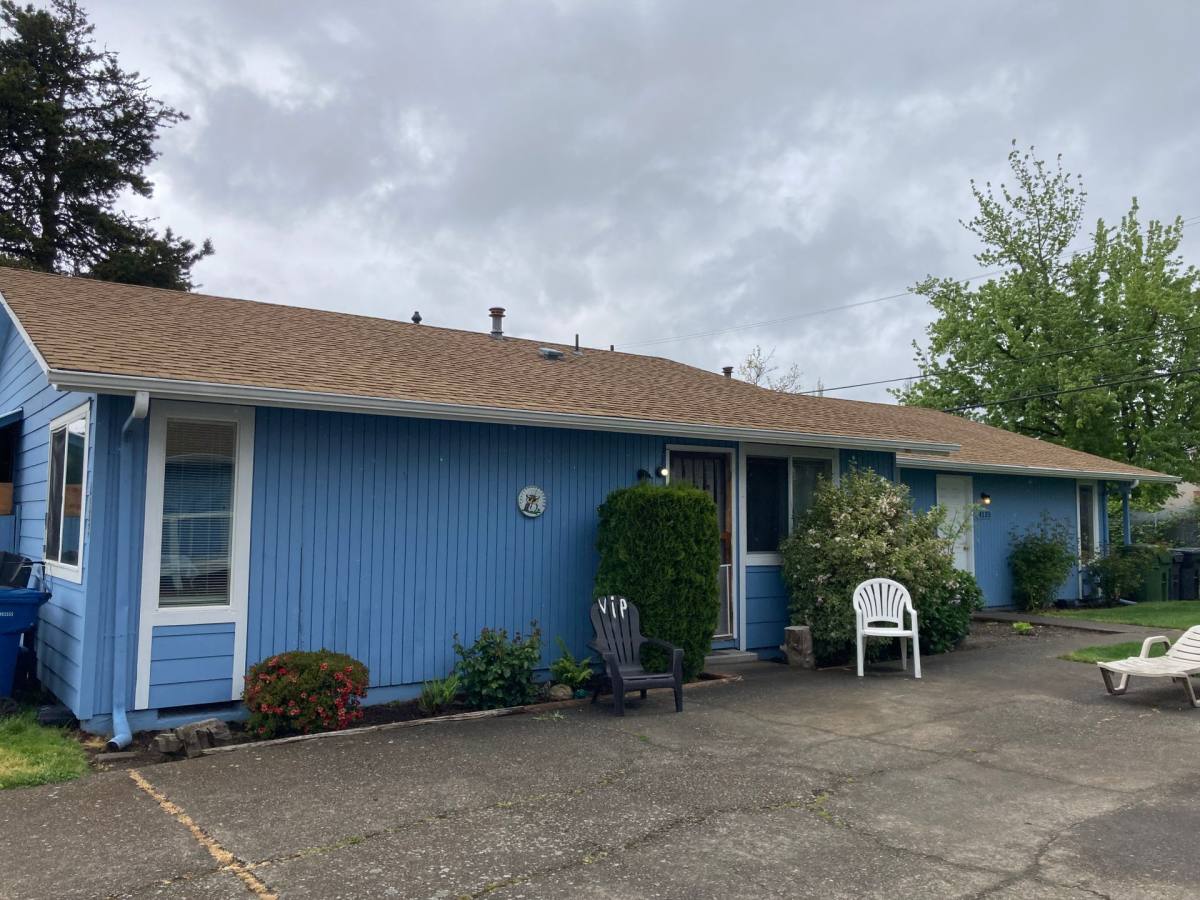 Townhouse for rent at 4133-4145 Campbell Dr SE, Salem, OR 97317