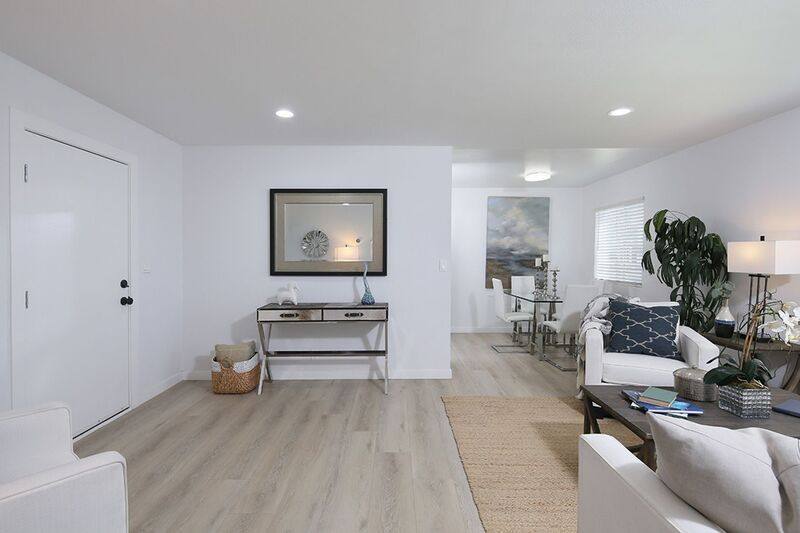 House for rent at 655 Ivy St #8, Glendale, CA 91204