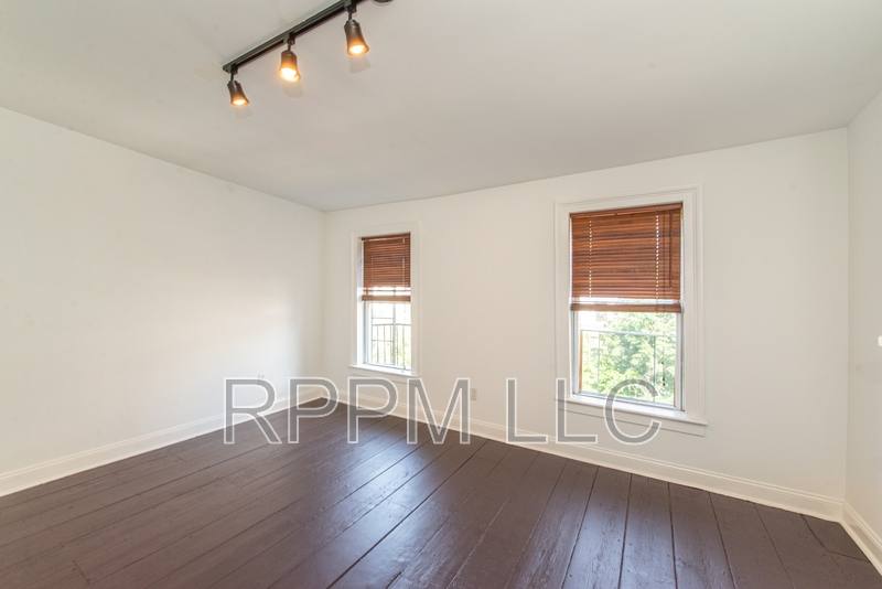 Apartment for rent at 146 Sussex St #3, Jersey City, NJ 07302