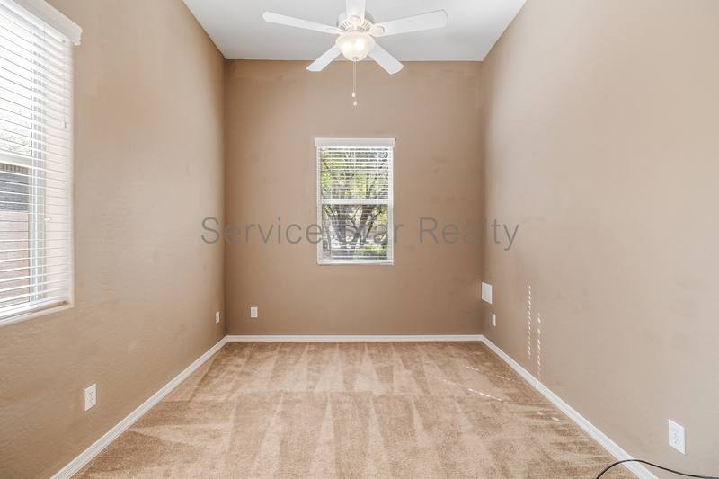 House for rent at 29323 N 21st Dr, Phoenix, AZ 85085