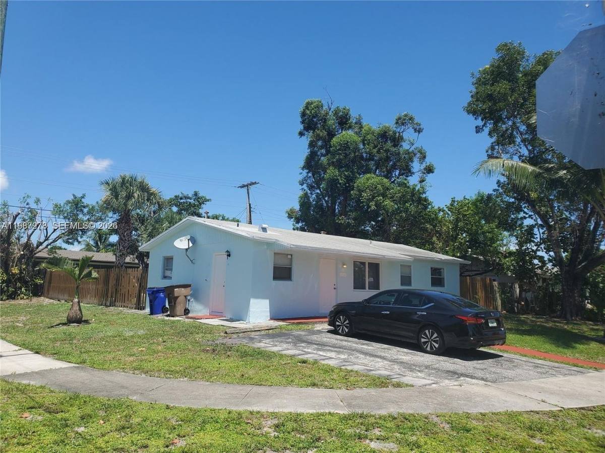 House for rent at 831 SW 14th Court, Deerfield Beach, FL 33441