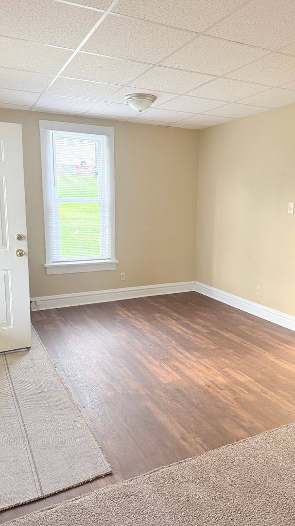 House for rent at 1924 Prospect St, New Castle, PA 16102