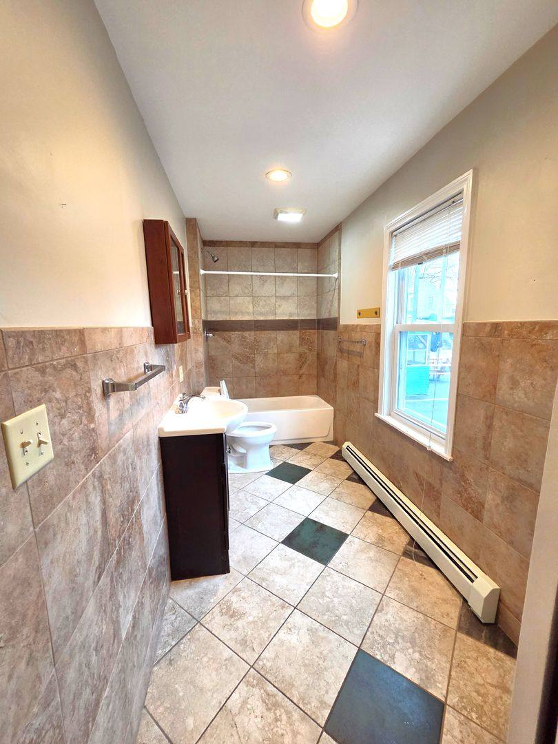 Apartment for rent at 1336-1340 Cranston St, Cranston, RI 02920