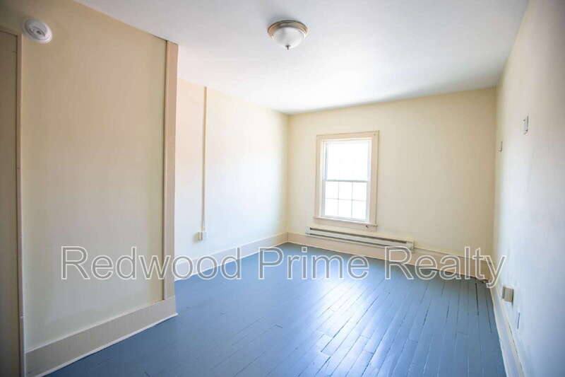 Apartment for rent at 908 Main St #202, Coalport, PA 16627