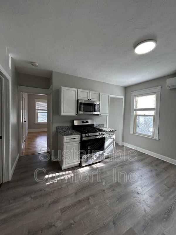 148 Ingleside Ave #2, Worcester, MA 01604
