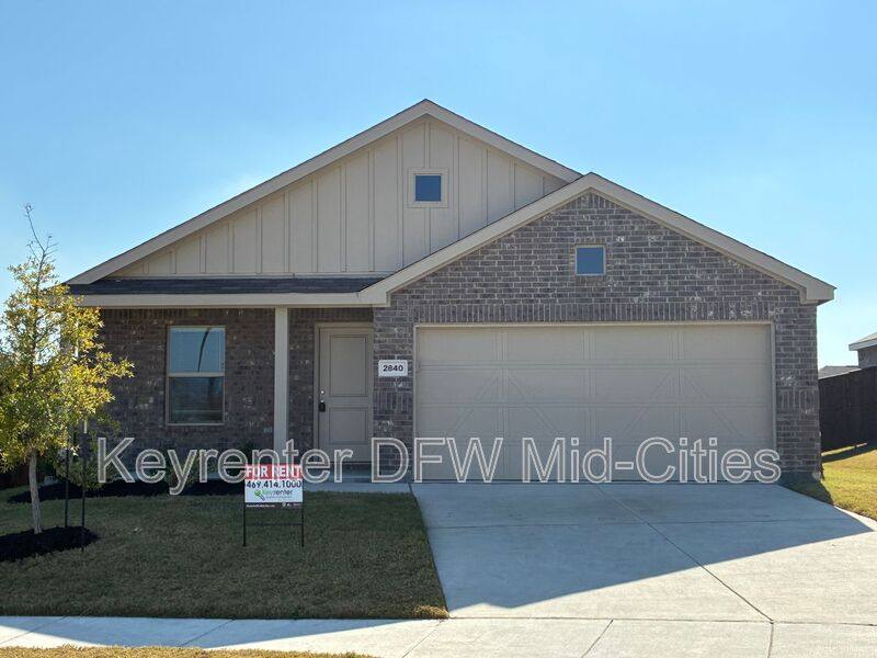 House for rent at 2840 Eppright Dr, Little Elm, TX 75068
