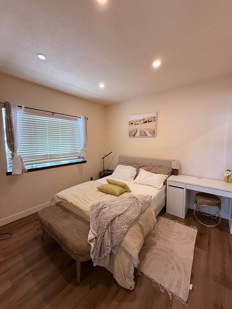 House for rent at 3625 Lyon Ave, Oakland, CA 94601