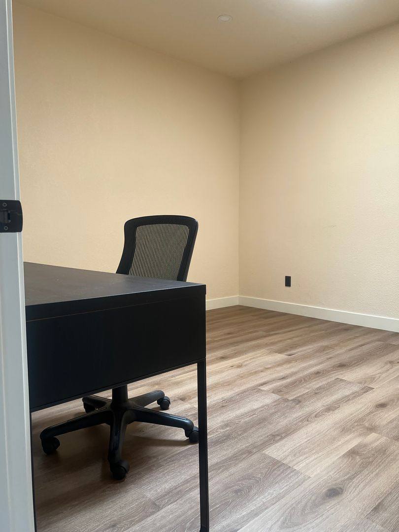 House for rent at 3625 Lyon Ave, Oakland, CA 94601