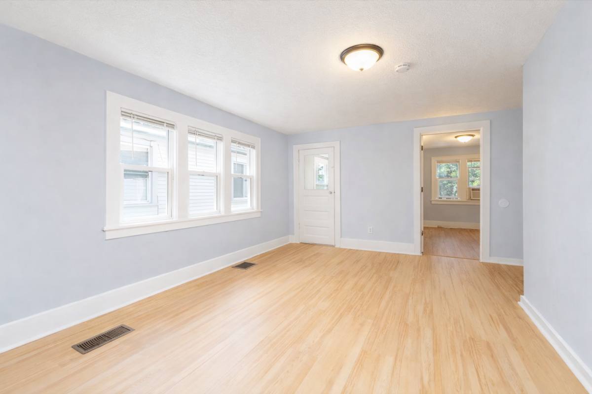 Apartment for rent at 1044 Muskegon Ave NW, Grand Rapids, MI 49504