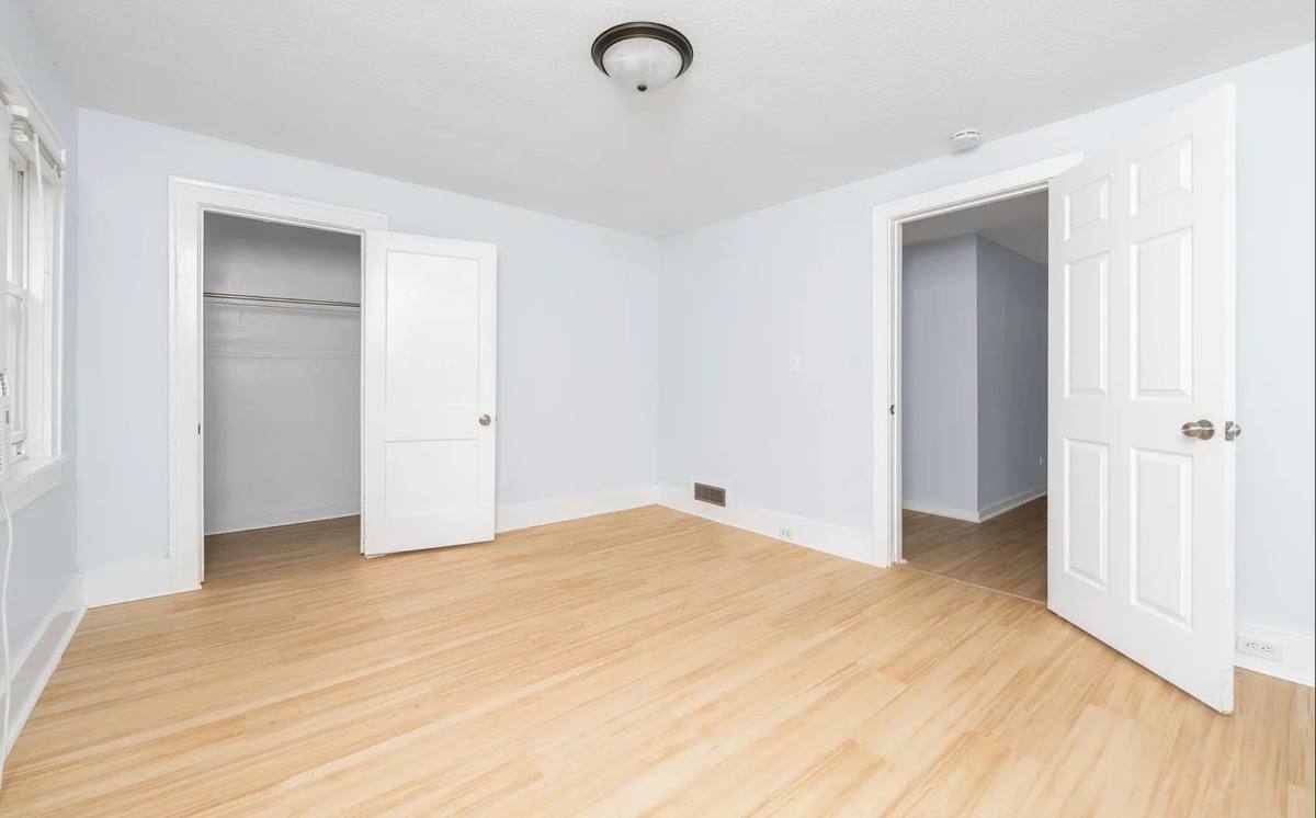 Apartment for rent at 1044 Muskegon Ave NW, Grand Rapids, MI 49504
