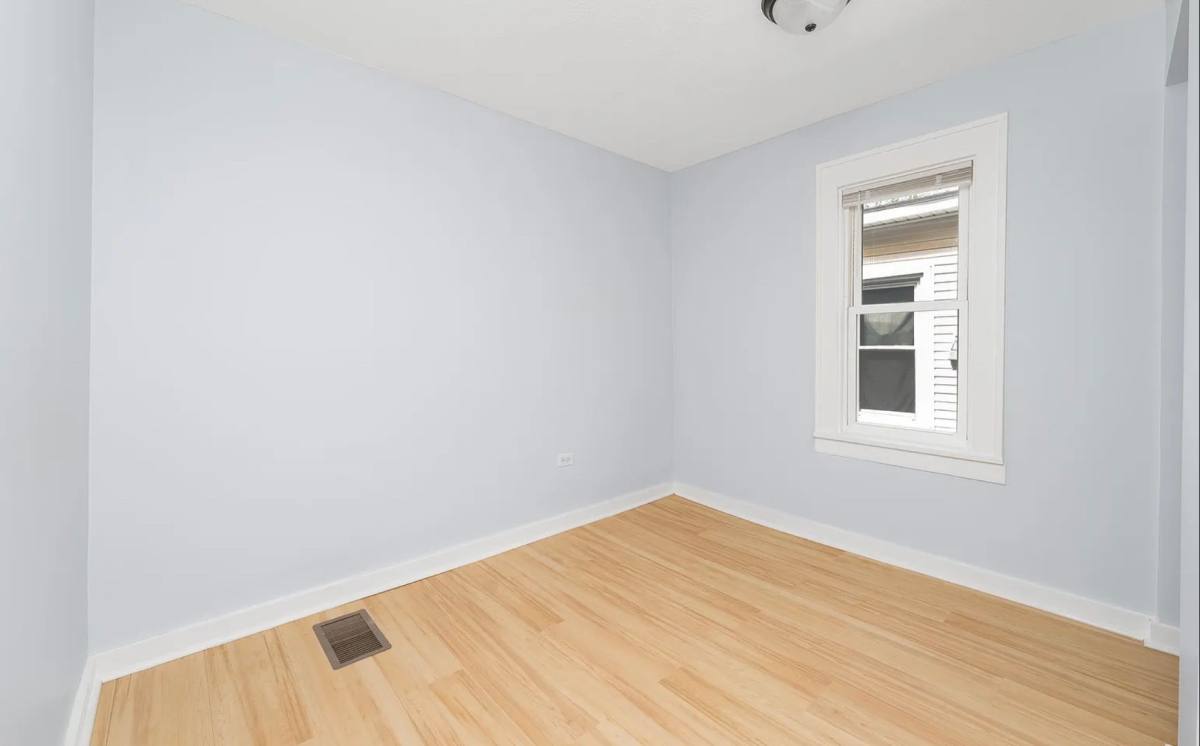 Apartment for rent at 1044 Muskegon Ave NW, Grand Rapids, MI 49504