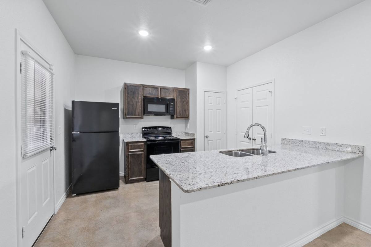 Apartment for rent at 1803 Emma Naylor Court, Harker Heights, TX 76548