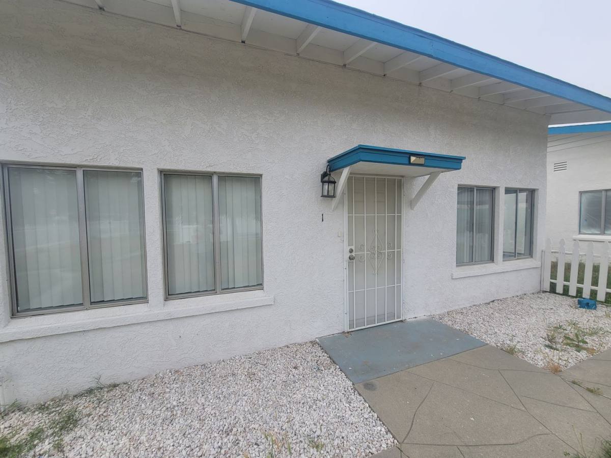 Apartment for rent at 545 N 2nd St, Banning, CA 92220