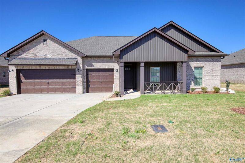 House for rent at 22895 Ansley Dr, Athens, AL 35613