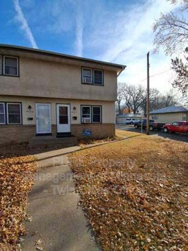 Apartment for rent at 5th St NE #4701, Minneapolis, MN 55421