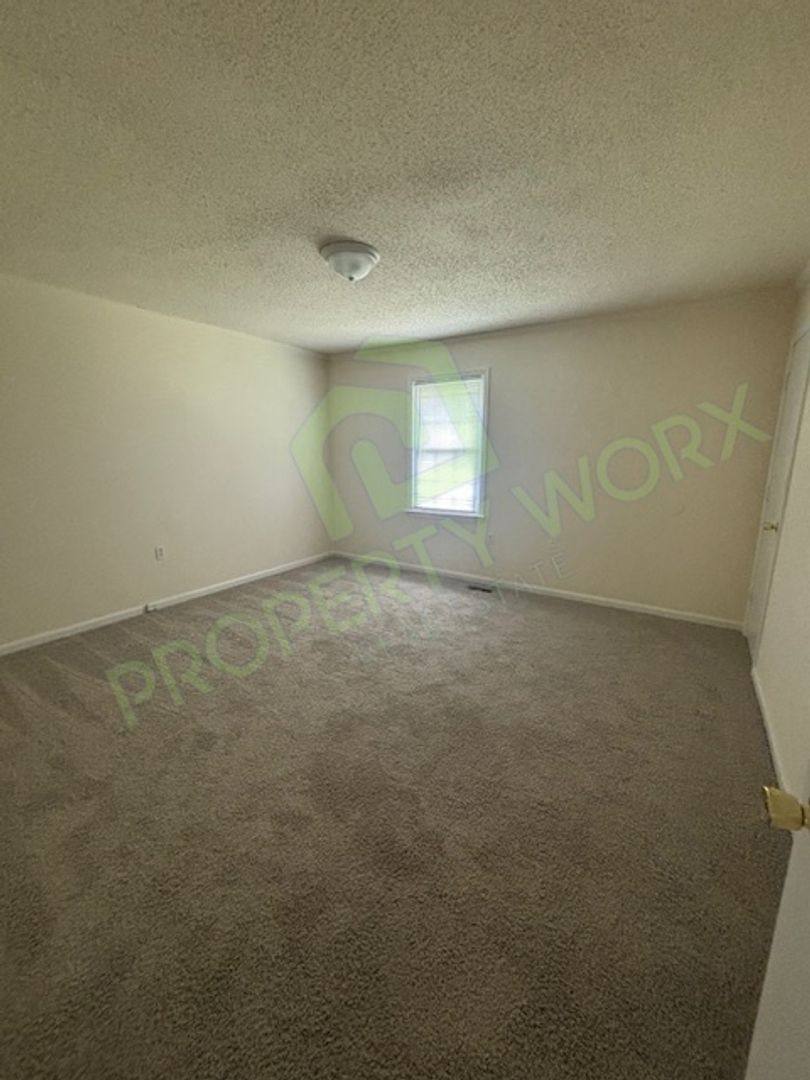 Townhouse for rent at 340 Sharpe Rd, Sharpsburg, NC 27878