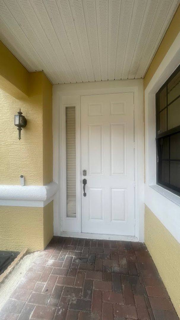 Townhouse for rent at 1110 Chervil Dr, Kissimmee, FL 34759