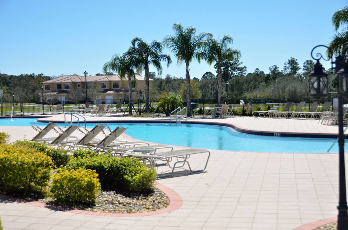 Townhouse for rent at 1110 Chervil Dr, Kissimmee, FL 34759