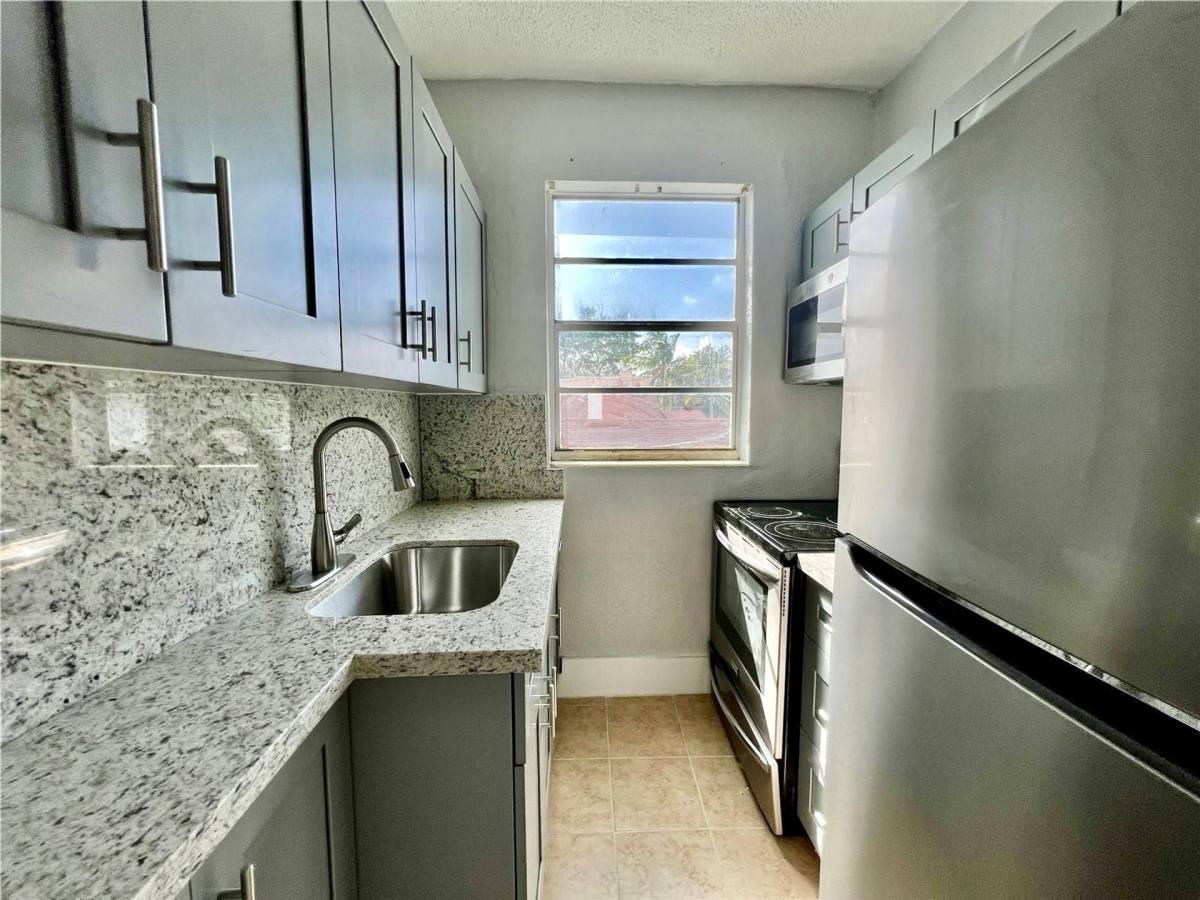 Apartment for rent at 301 SW 10 Ave, Miami, FL 33130