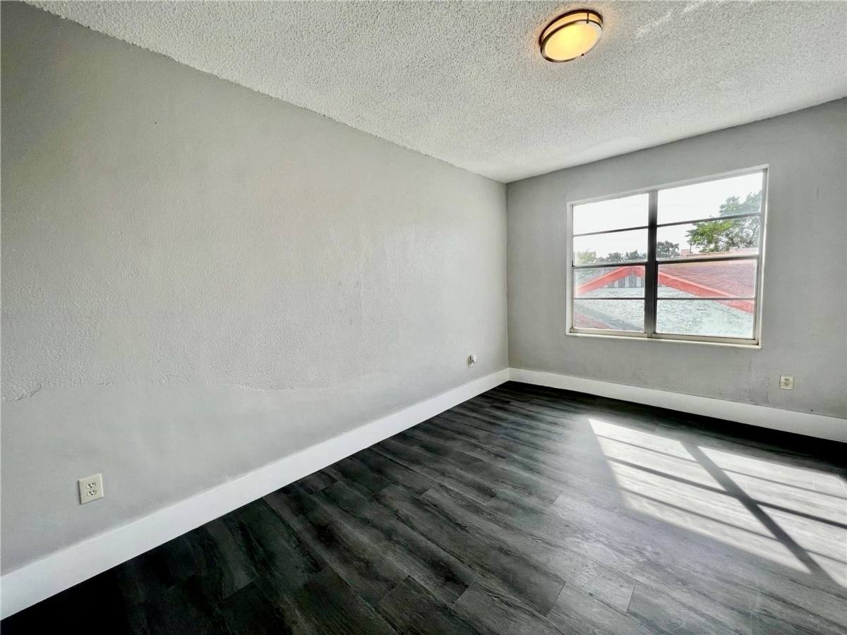 Apartment for rent at 301 SW 10 Ave, Miami, FL 33130