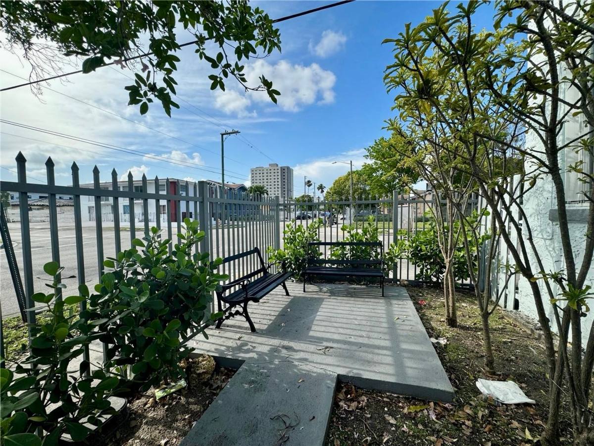 Apartment for rent at 301 SW 10 Ave, Miami, FL 33130