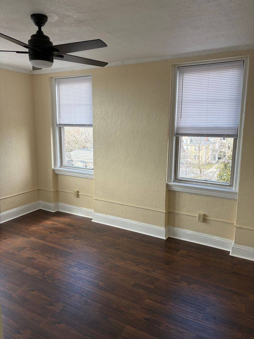 Apartment for rent at 415 County St, New Bedford, MA 02740