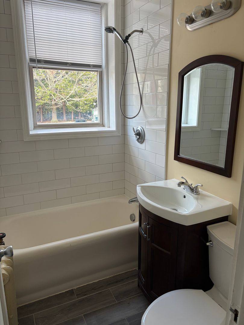 Apartment for rent at 415 County St, New Bedford, MA 02740