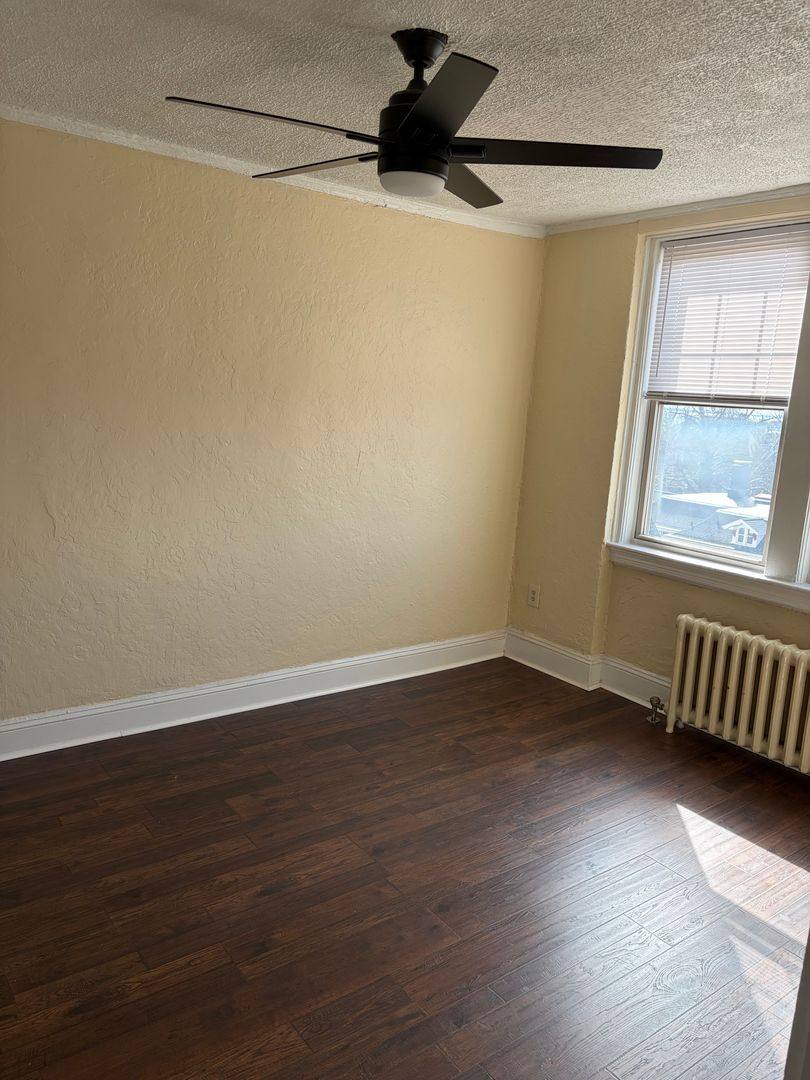 Apartment for rent at 415 County St, New Bedford, MA 02740