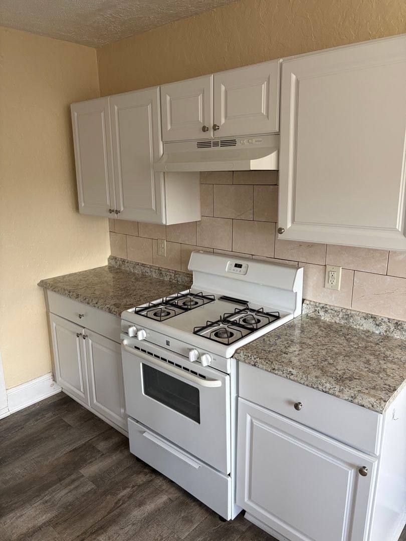 Apartment for rent at 415 County St, New Bedford, MA 02740