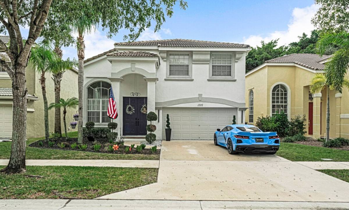 Apartment for rent at 1222 Oakwater Dr, West Palm Beach, FL 33411