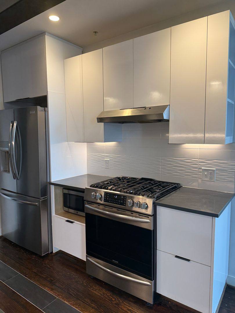 Apartment for rent at 1 E Plume St, Norfolk, VA 23510