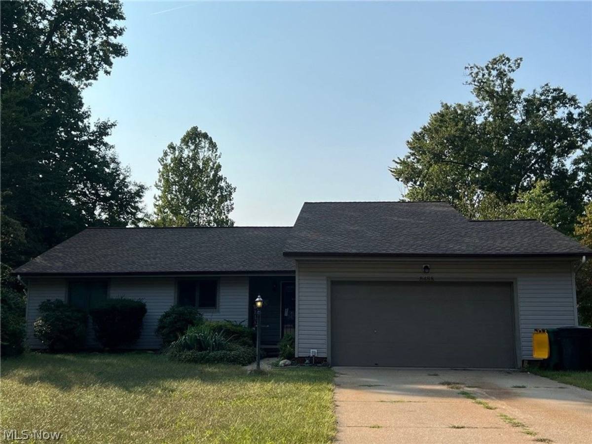 House for rent at 8488 Barbara Dr, Mentor, OH 44060