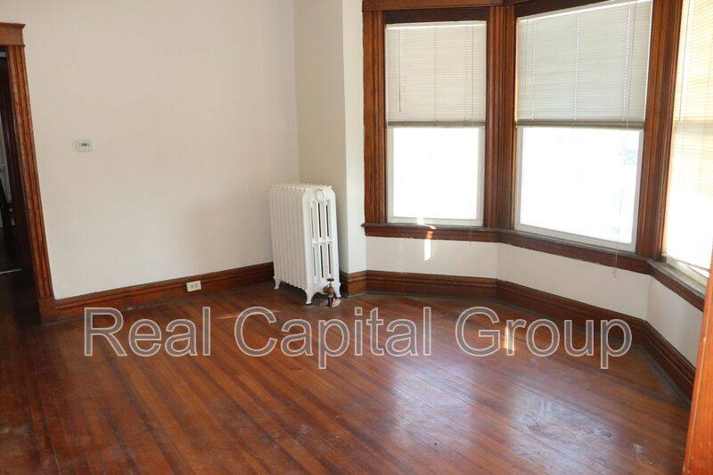 Apartment for rent at 69 Lexington Ave #2, Albany, NY 12206