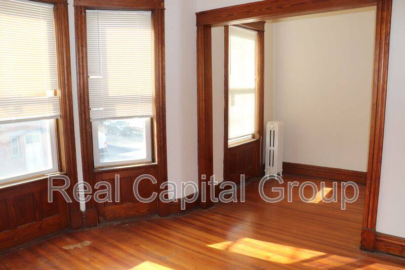 Apartment for rent at 69 Lexington Ave #2, Albany, NY 12206