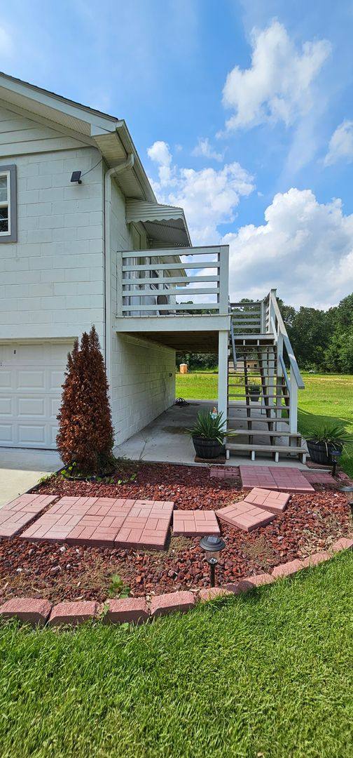 House for rent at 7348 Highmarket St, Georgetown, SC 29440