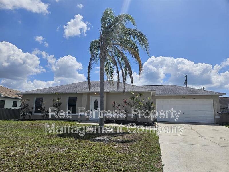 House for rent at 1814 SW 42nd St, Cape Coral, FL 33914