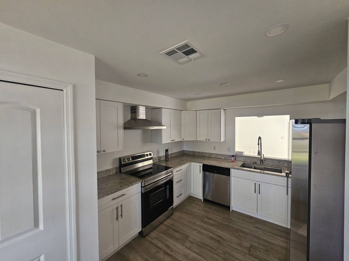 Apartment for rent at 1406 36th Ave, Vero Beach, FL 32960