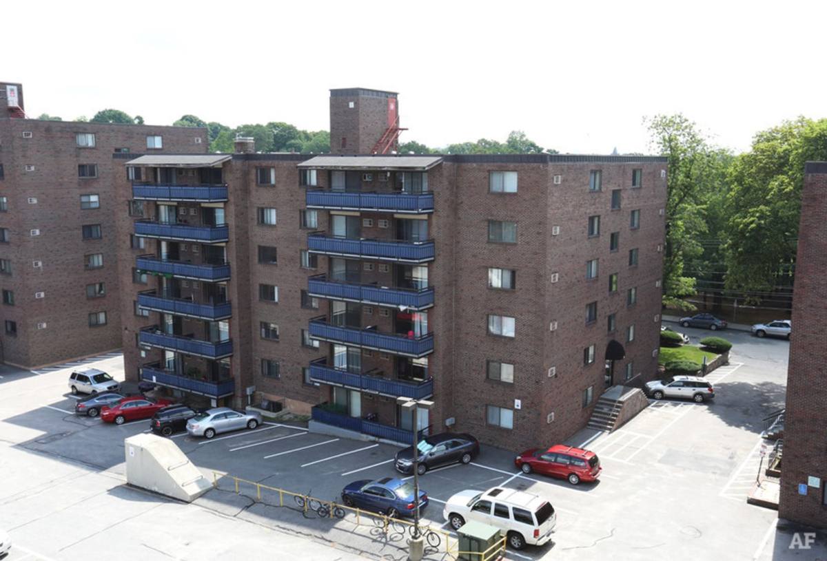 Apartment for rent at 231 Main St #3, Watertown, MA 02472