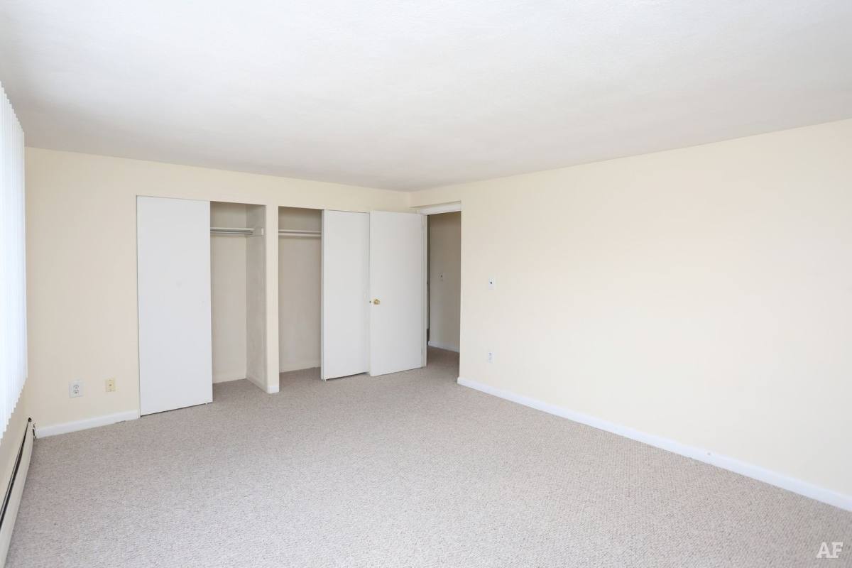 Apartment for rent at 231 Main St #3, Watertown, MA 02472