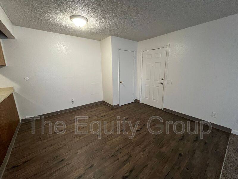 Apartment for rent at 1776 W Olive Ave, Porterville, CA 93257