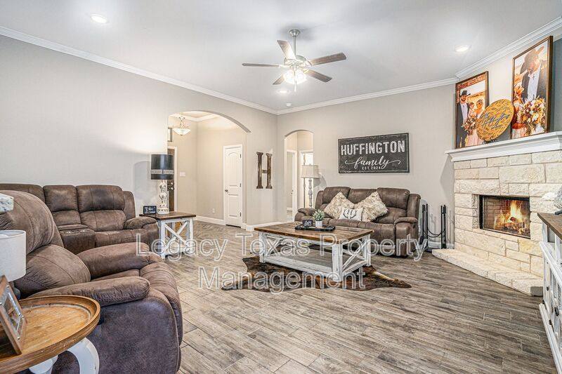 House for rent at 226 Harp Ave, Godley, TX 76044