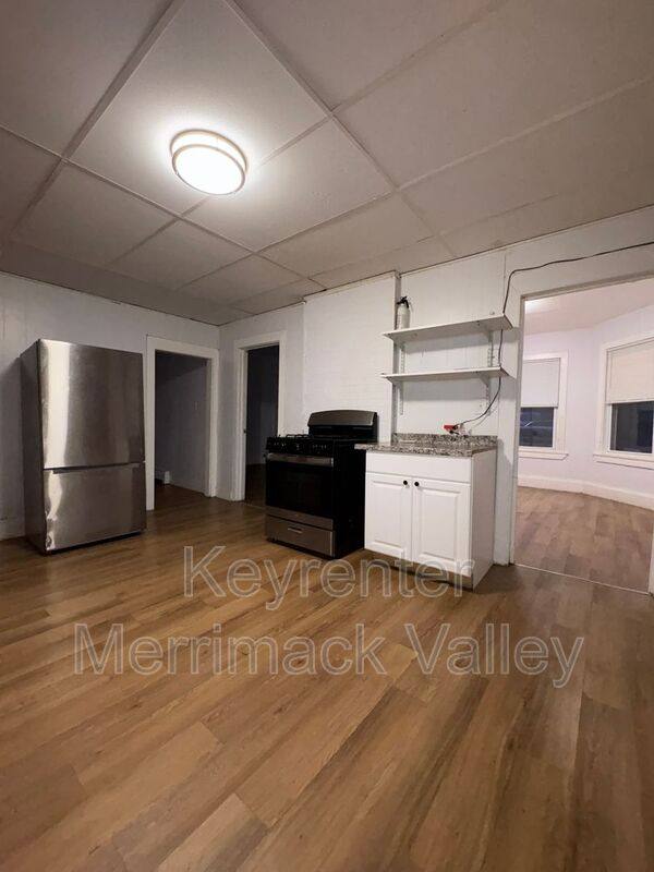 Apartment for rent at 58-60 Temple St - 1st Floor, Lowell, MA 01851