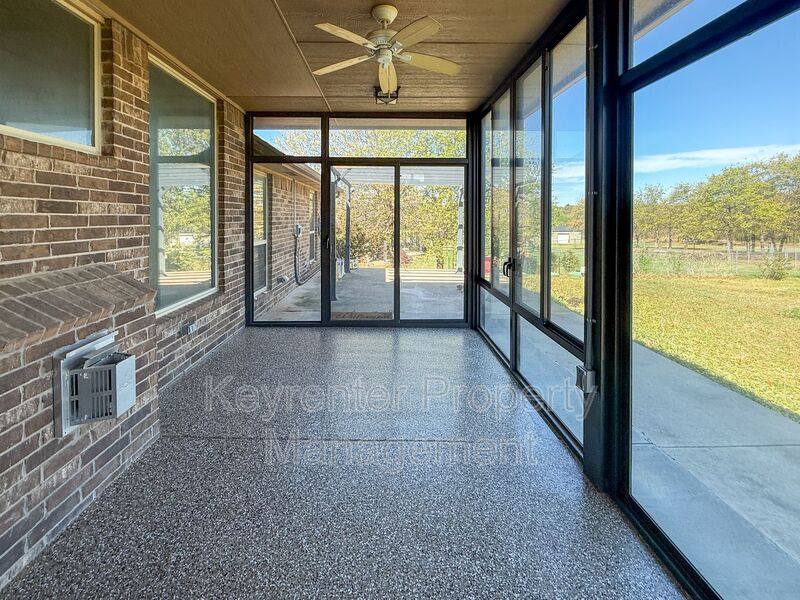 House for rent at 13871 E Reno Ave, Choctaw, OK 73020