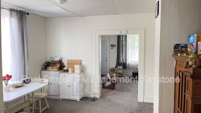 Townhouse for rent at 108-110 Rankin St #108, New Kensington, PA 15068