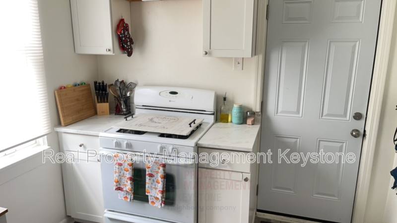 Townhouse for rent at 108-110 Rankin St #108, New Kensington, PA 15068