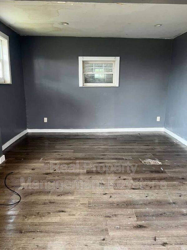 Apartment for rent at 1834 Flagler St #1, McKeesport, PA 15132