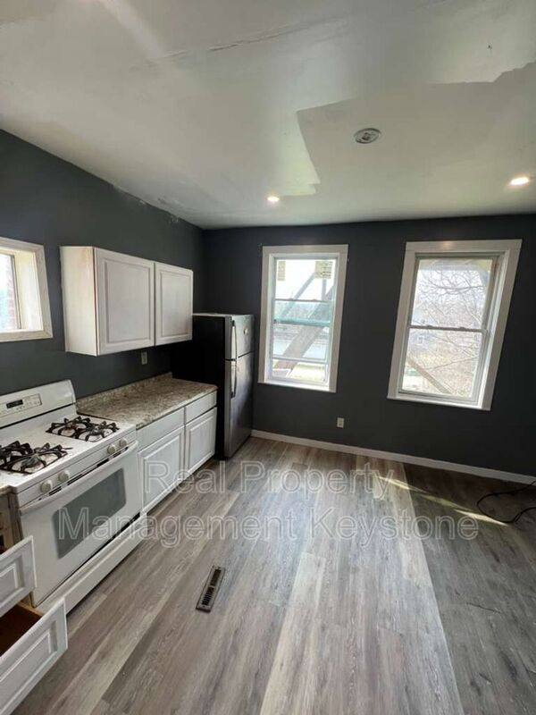 Apartment for rent at 1834 Flagler St #1, McKeesport, PA 15132