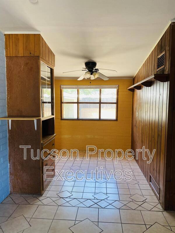 Apartment for rent at 1615 E Adelaide Dr #4, Tucson, AZ 85719